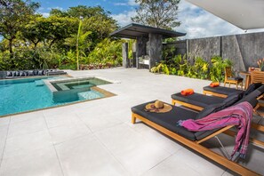 Pool - Magnificent Brand New Villa - Casa Nueva Vida (Quepos)