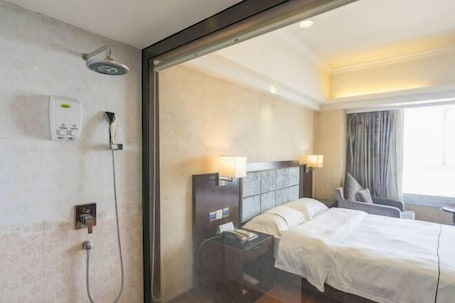 Bilik. Ling Nan International Hotel