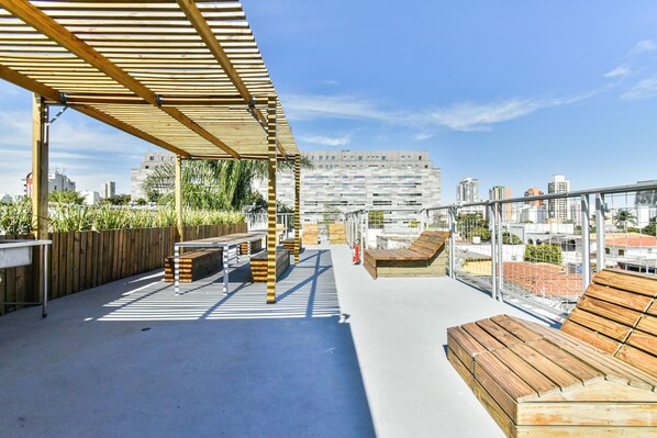 Khu ẩm thực ngoài trời