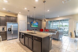 Apartment (7163 Solterra) | Exterior