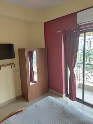 2 多间卧室、办公桌、熨斗/熨衣板、免费 WiFi