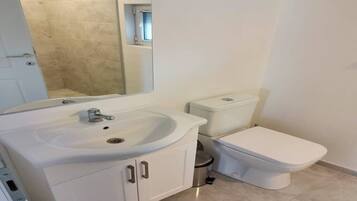 Duschwanne, Bidet