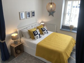 1 chambre, fer et planche à repasser, Wi-Fi gratuit, draps fournis