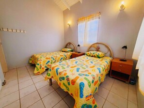 2 chambres, fer et planche Ă repasser, Wi-Fi, draps fournis