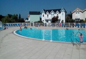 Et oppvarmet basseng