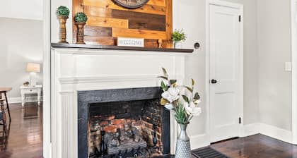 Clayton's 1910, Completely Restored Mill House, business-friendly weekday rates