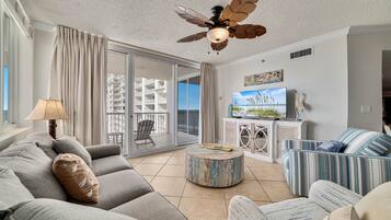 Smart TV, table football, ping pong