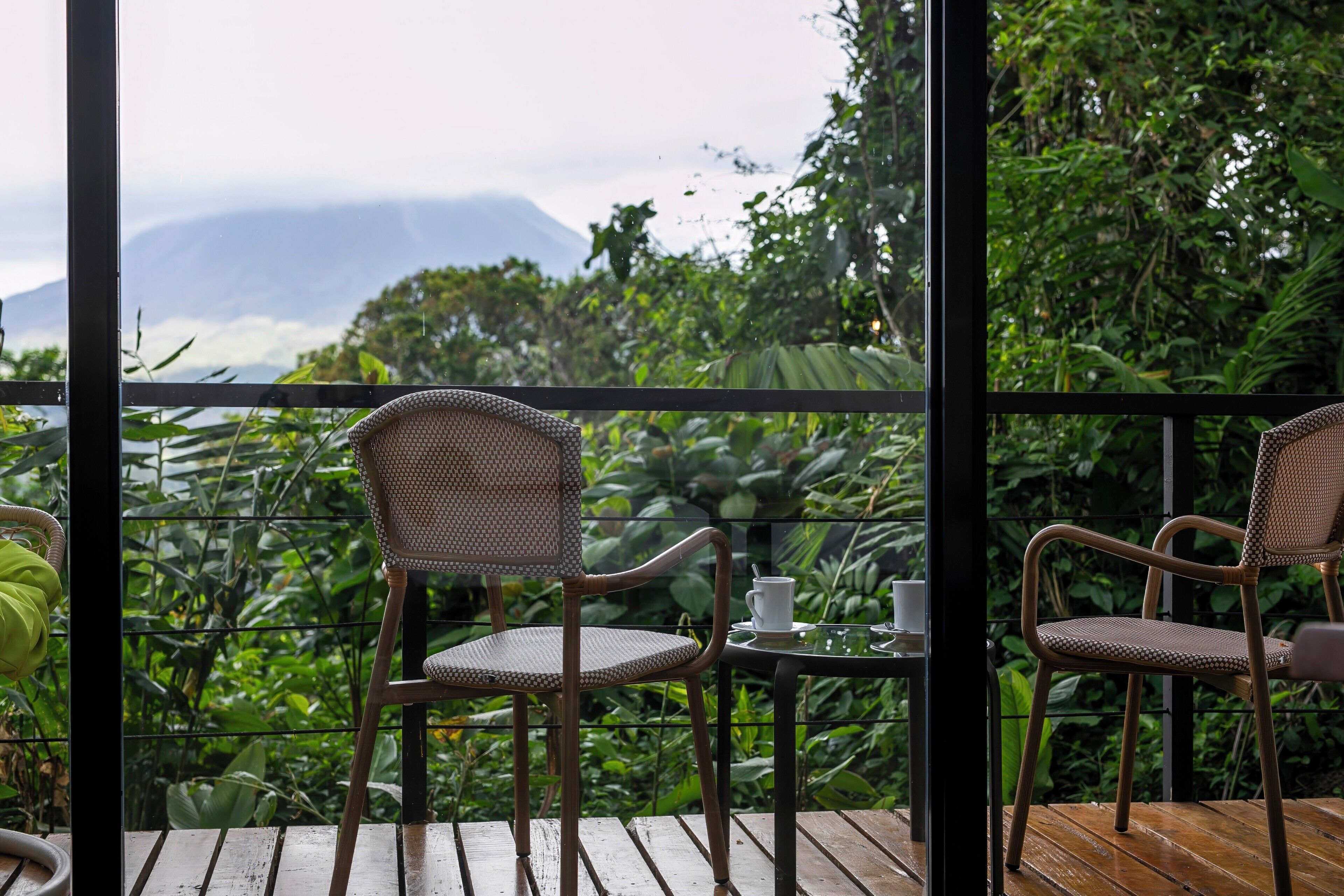 Premium bedding, minibar, in-room safe, laptop workspace