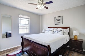3 chambres, fer et planche à repasser, Wi-Fi gratuit