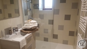 Dusche, HandtĂŒcher
