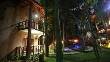 Enceinte de lâhĂ©bergement