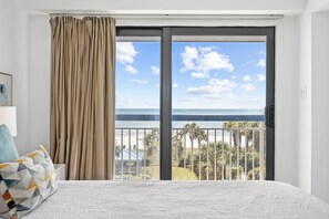 1 chambre, coffres-forts dans les chambres, bureau