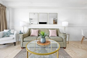 Smart-TV, Videospiele, DVD-Player