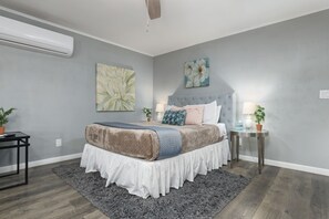 1 bedroom, desk, iron/ironing board, free WiFi
