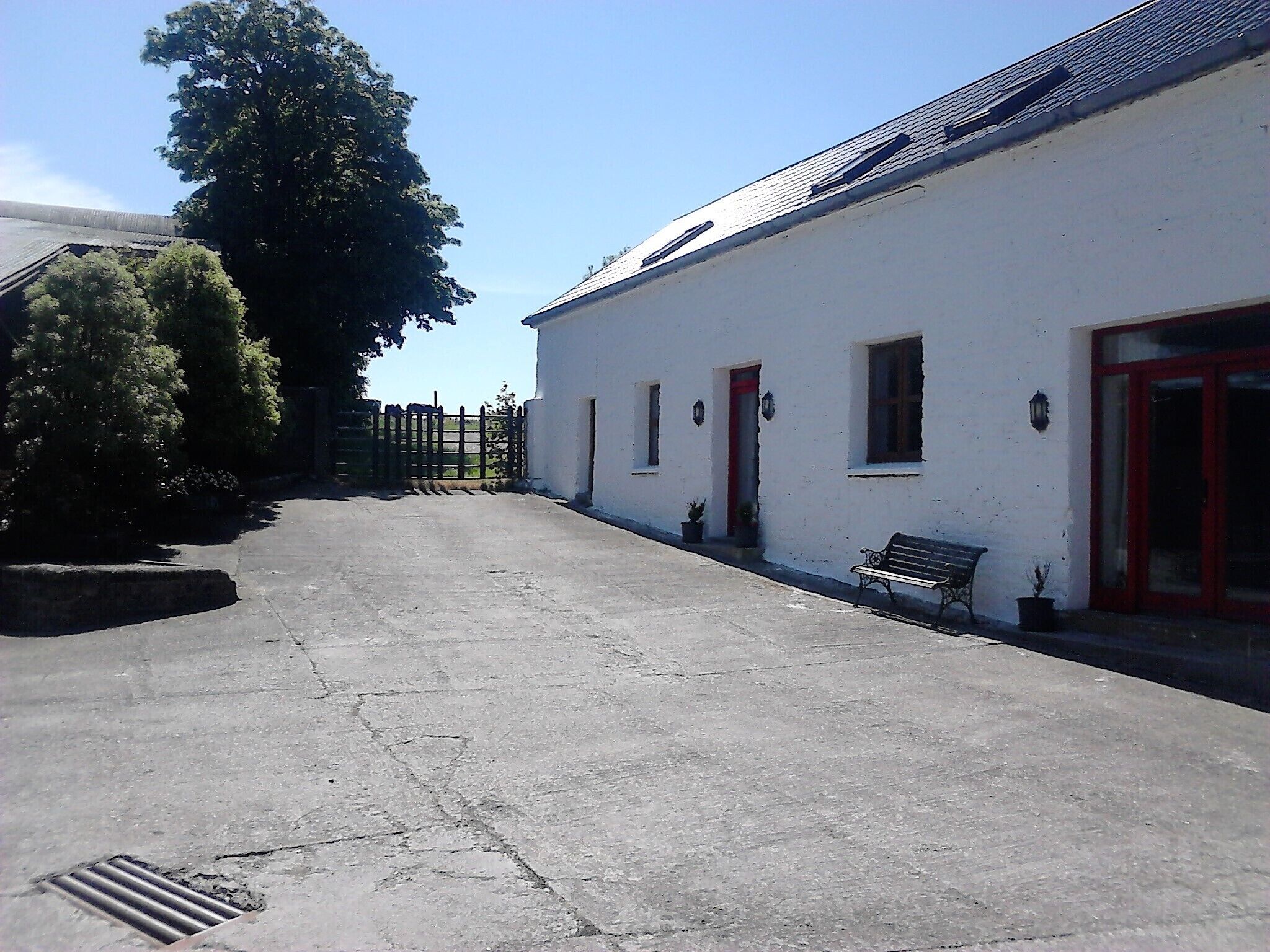 Irish Stone Cottage 1 mile from Charles Fort