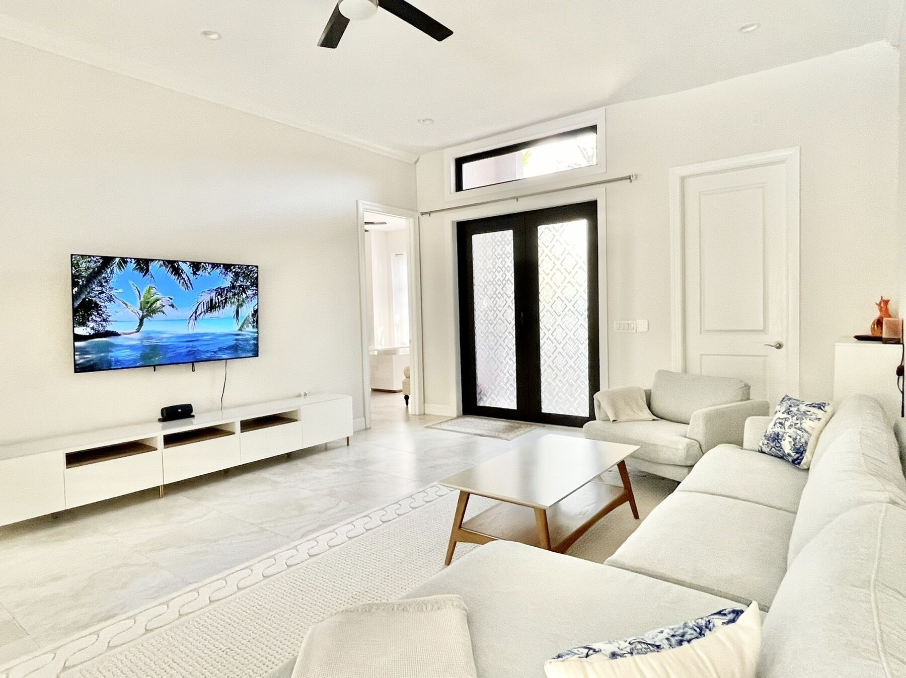 Spacious 3 bedroom house in the heart of Naples