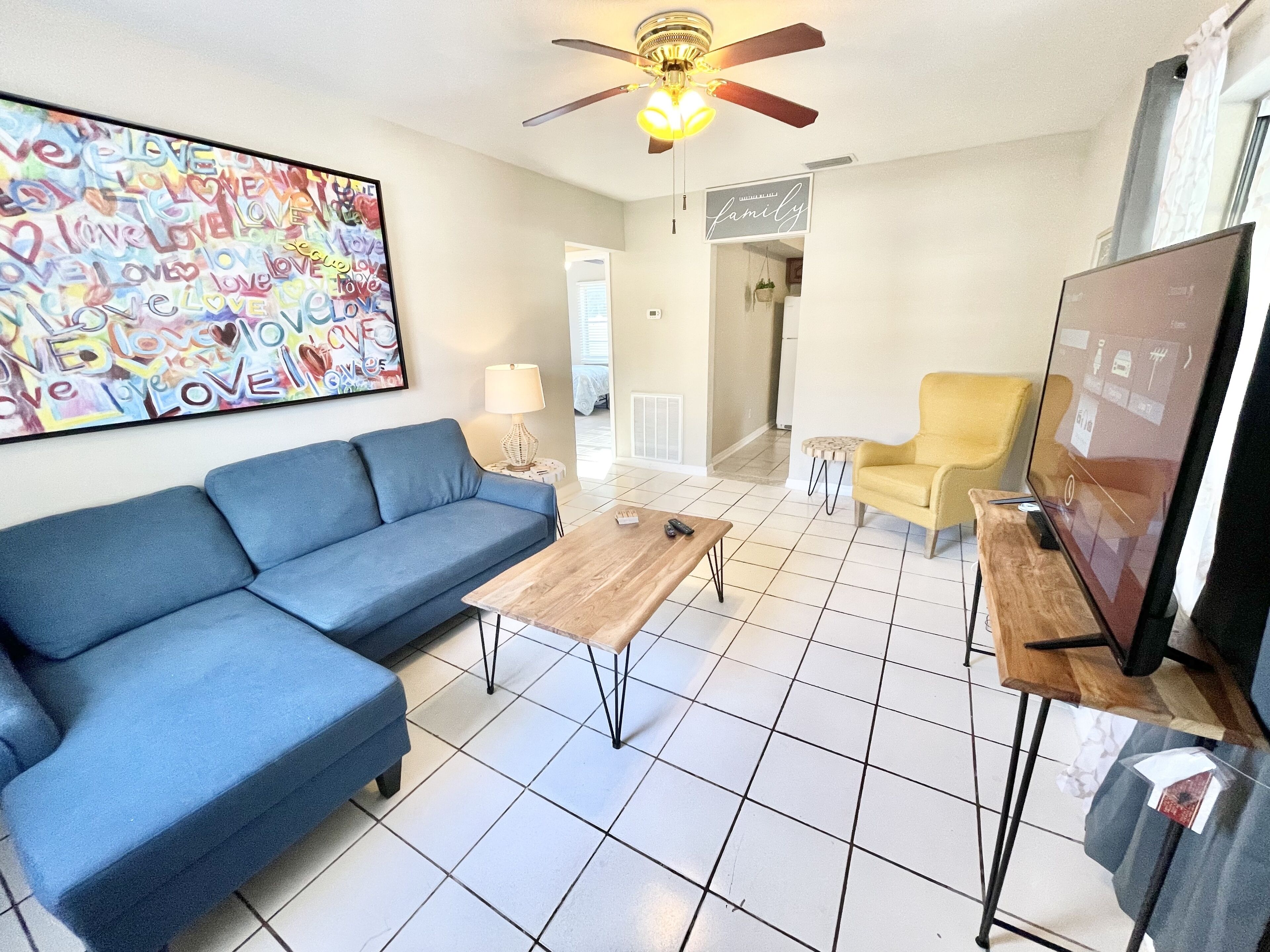 Walk to MIDTOWN Restaurants & Shops! Near Raymond James Stadium!
