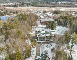 Exterior - Lakes Region Escape | Pool + Beach| Winnipesaukee (Gilford)