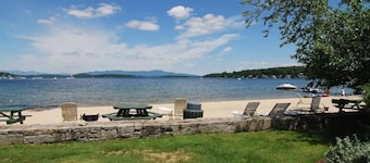 Walk to Concerts | Beach | Pool | Ski