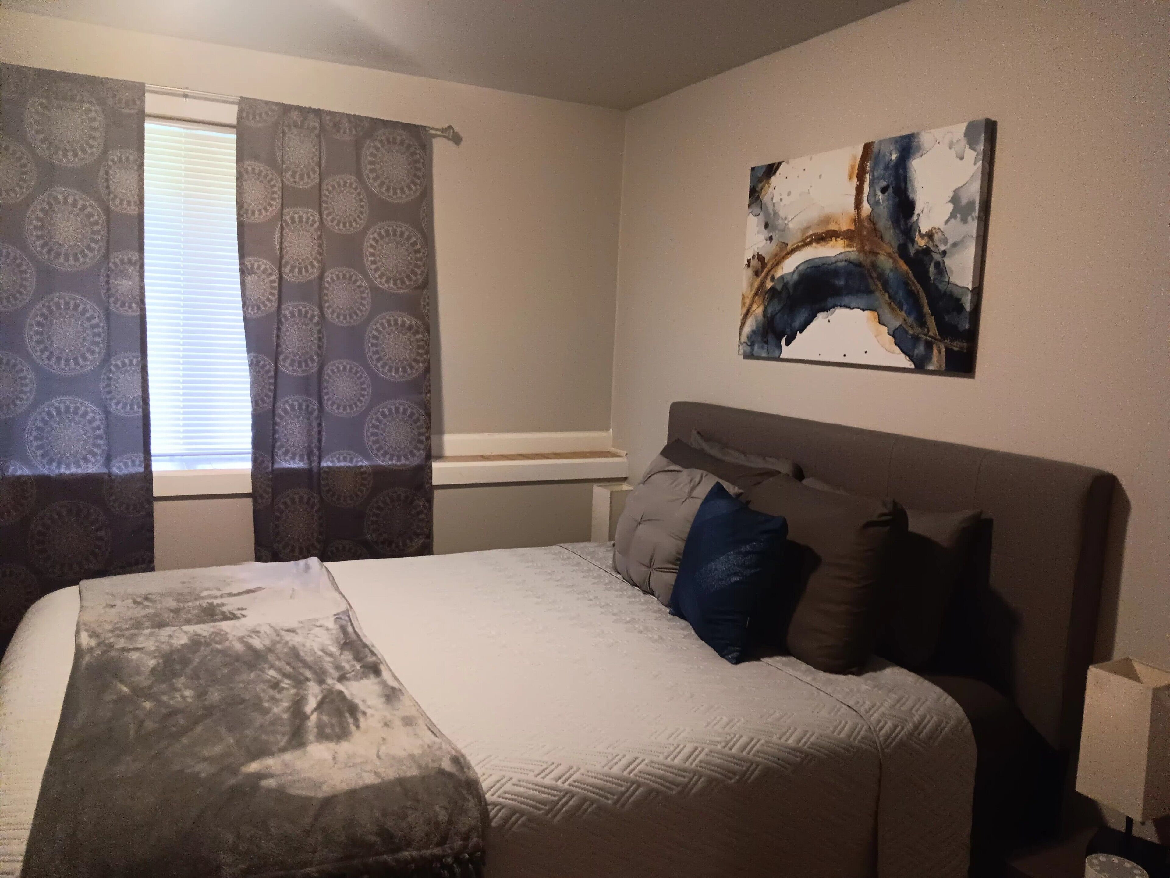 2 chambres, bureau, Wi-Fi gratuit, draps fournis