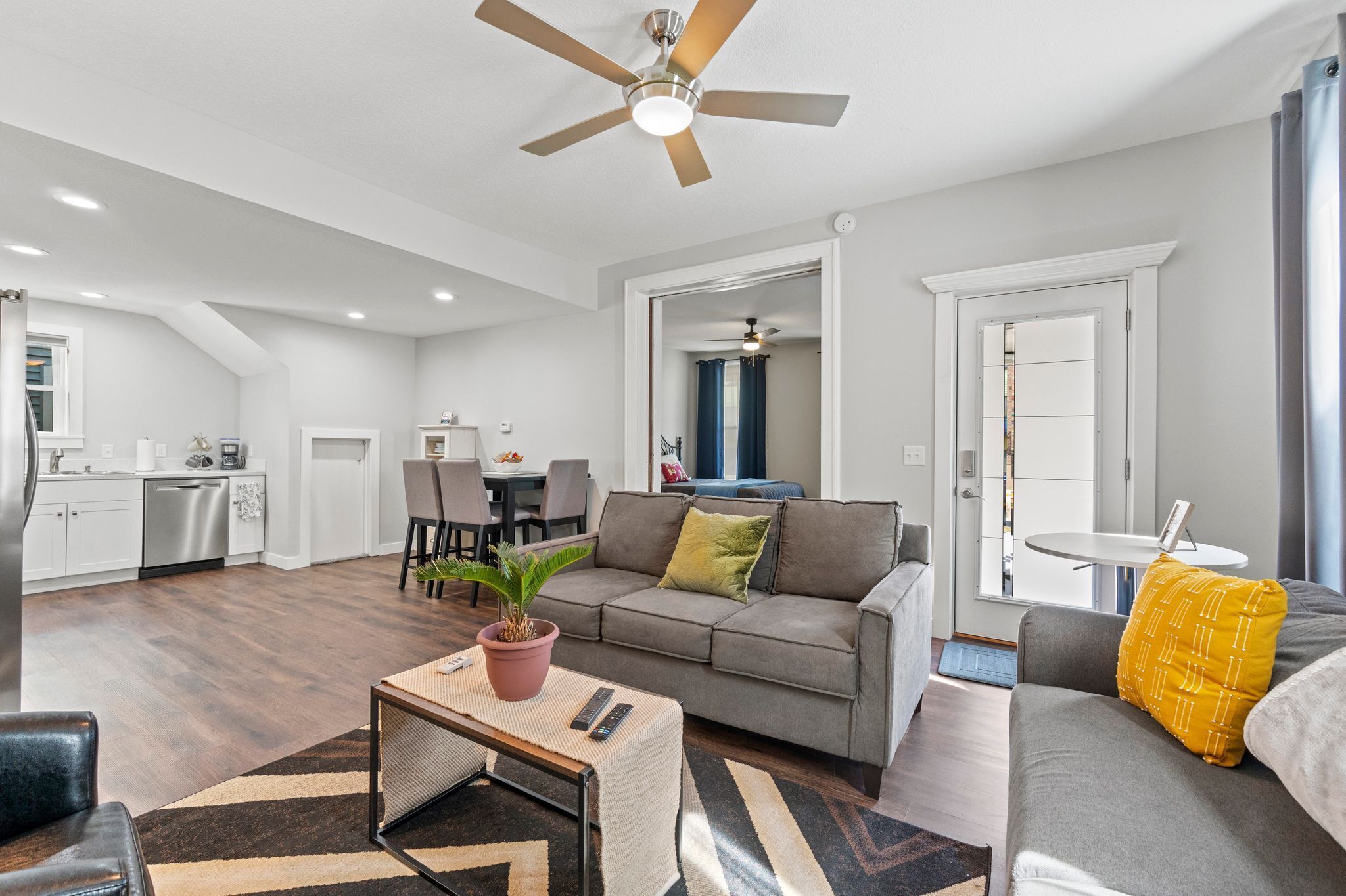 Downtown Fort Wayne, Triplex- Apt A