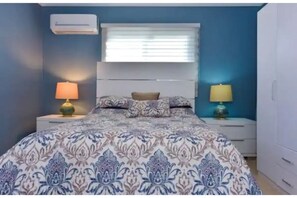 4 slaapkamers, een kluis op de kamer, een strijkplank/strijkijzer