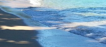 BEACH FRONT HOUSE 50mts from the water. PUNTA UVA ARRECIFE