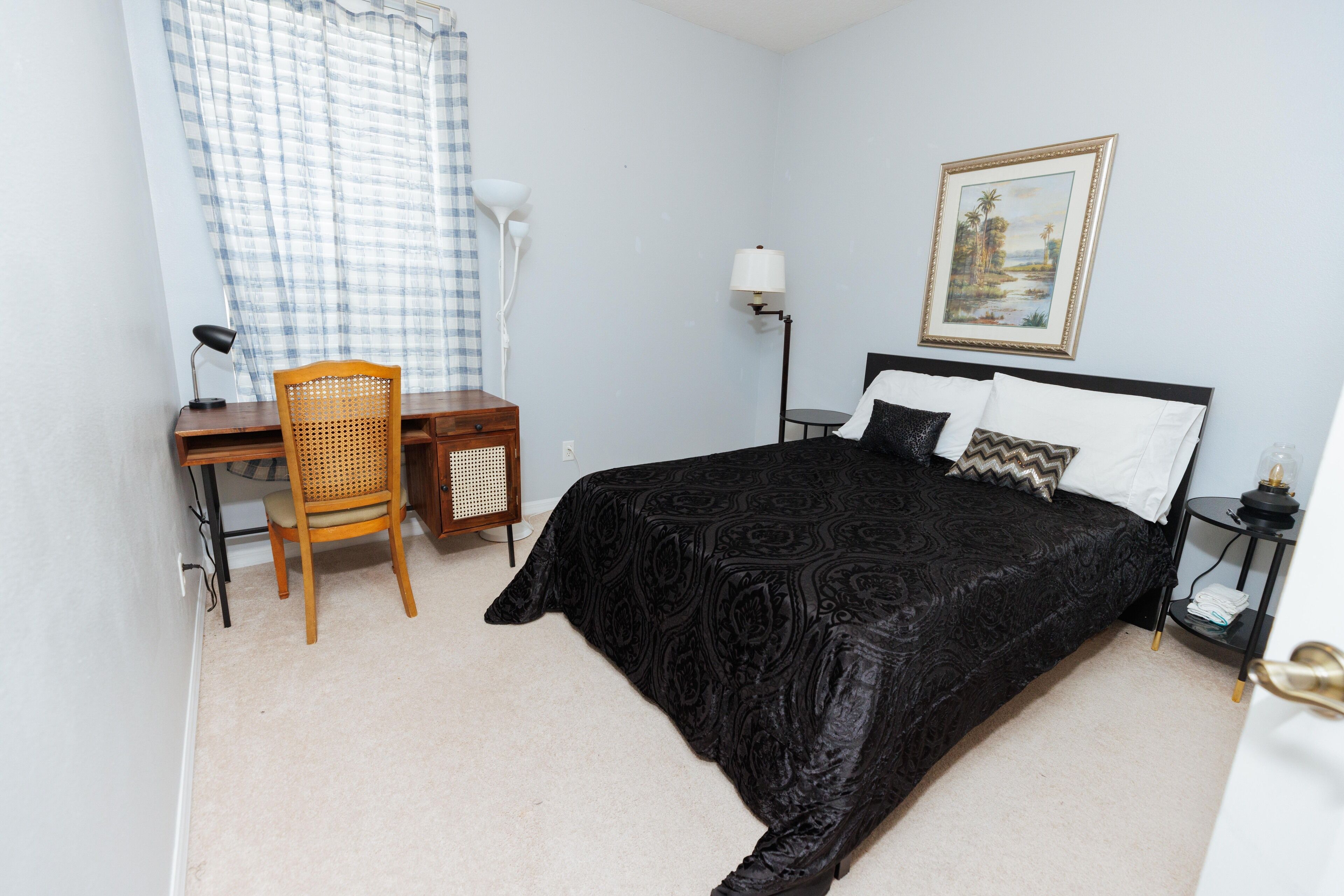 Beautiful 2 bed townhome 35 minutes from Disney