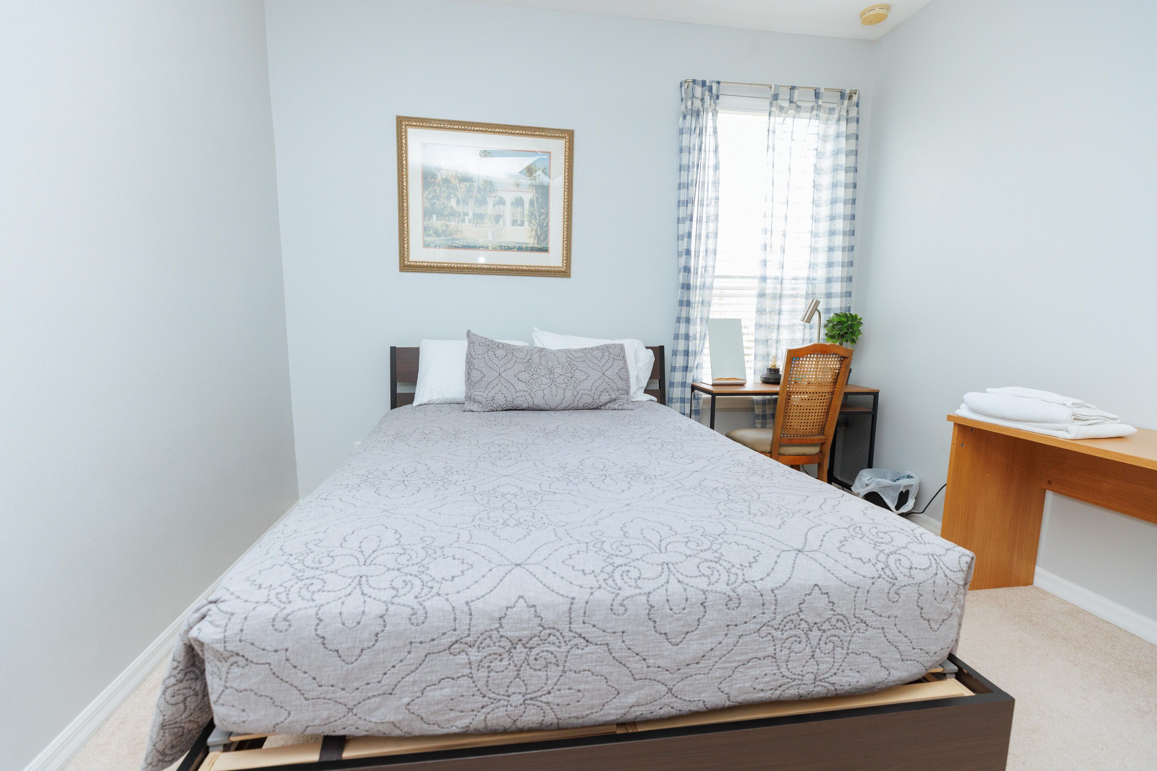 Beautiful 2 bed townhome 35 minutes from Disney