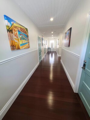 Interior - Duval Street Suites on Duval Free Parking and heated Pool (Key West)