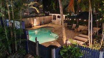 Outdoor pool, a heated pool