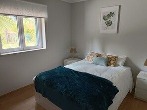 2 habitaciones, tabla de planchar con plancha y wifi gratis 