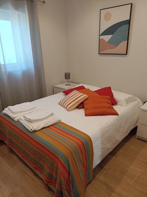 2 Schlafzimmer, Bügeleisen/Bügelbrett, kostenloses WLAN, Bettwäsche