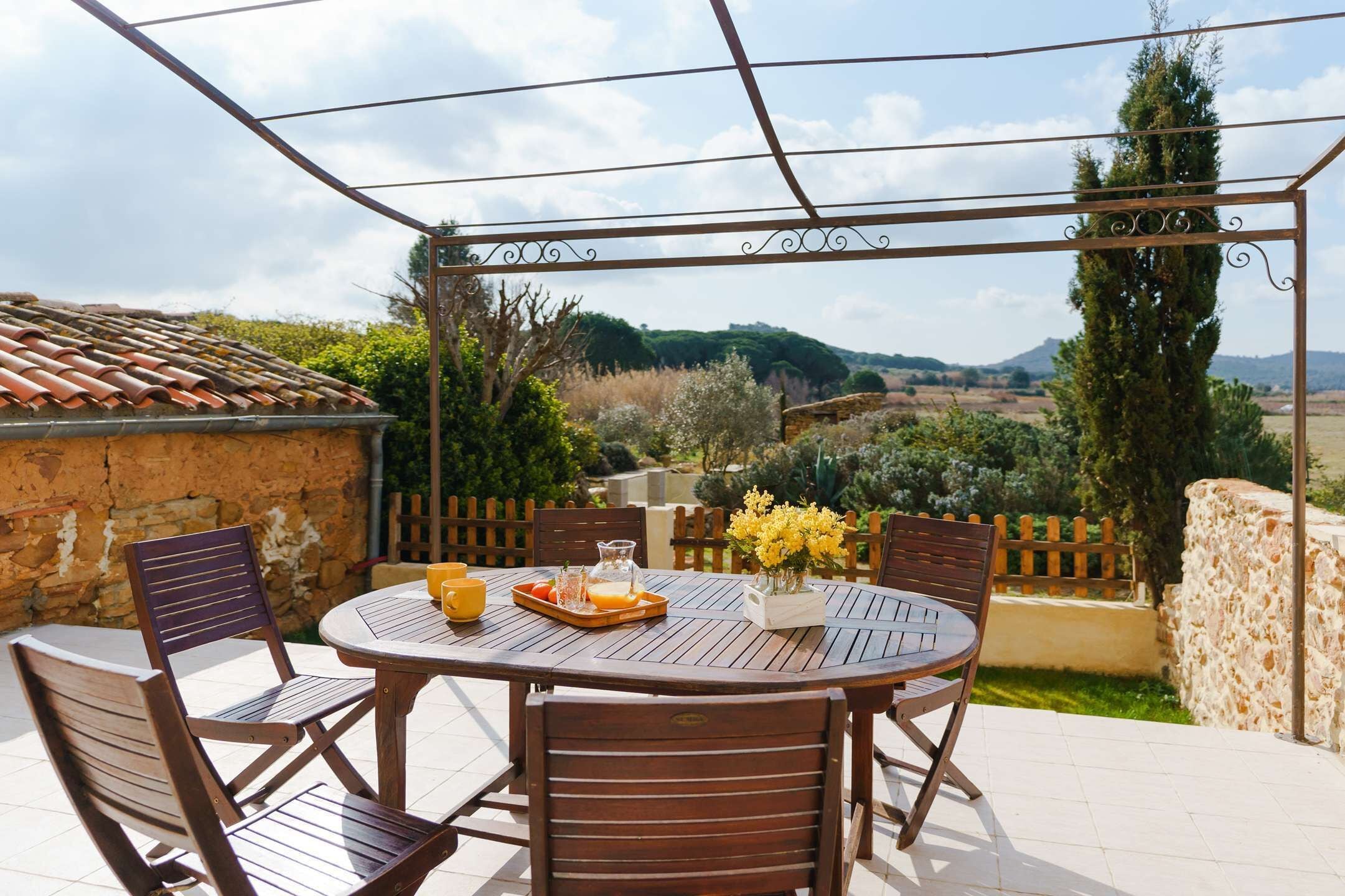 BIZ1 Air-conditioned cottage "l'Esprit Campagne" with natural swimming pool BIZANET