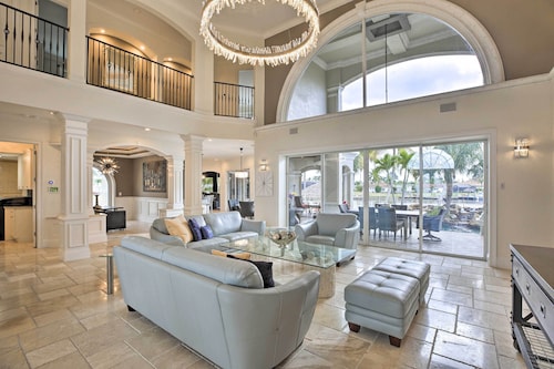 Luxe Cape Coral Escape w/ Boat Dock + Cabana!