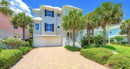 Ocean Hammock Paradise-5BR 4BA, Private Pool, 1 Min walk to Beach,Family Retreat