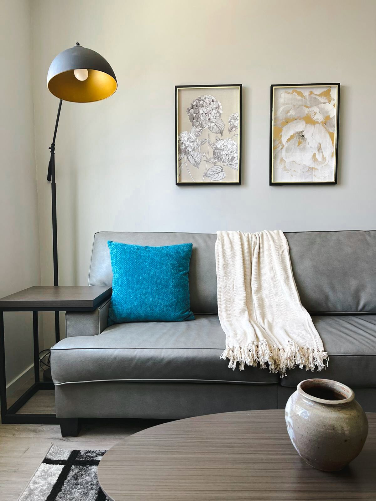 Chic 1BD/1BA + Gym - Downtown Omaha