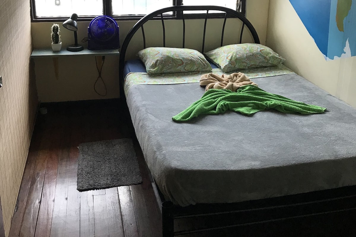 经济双人房 | 免费 WiFi、床单