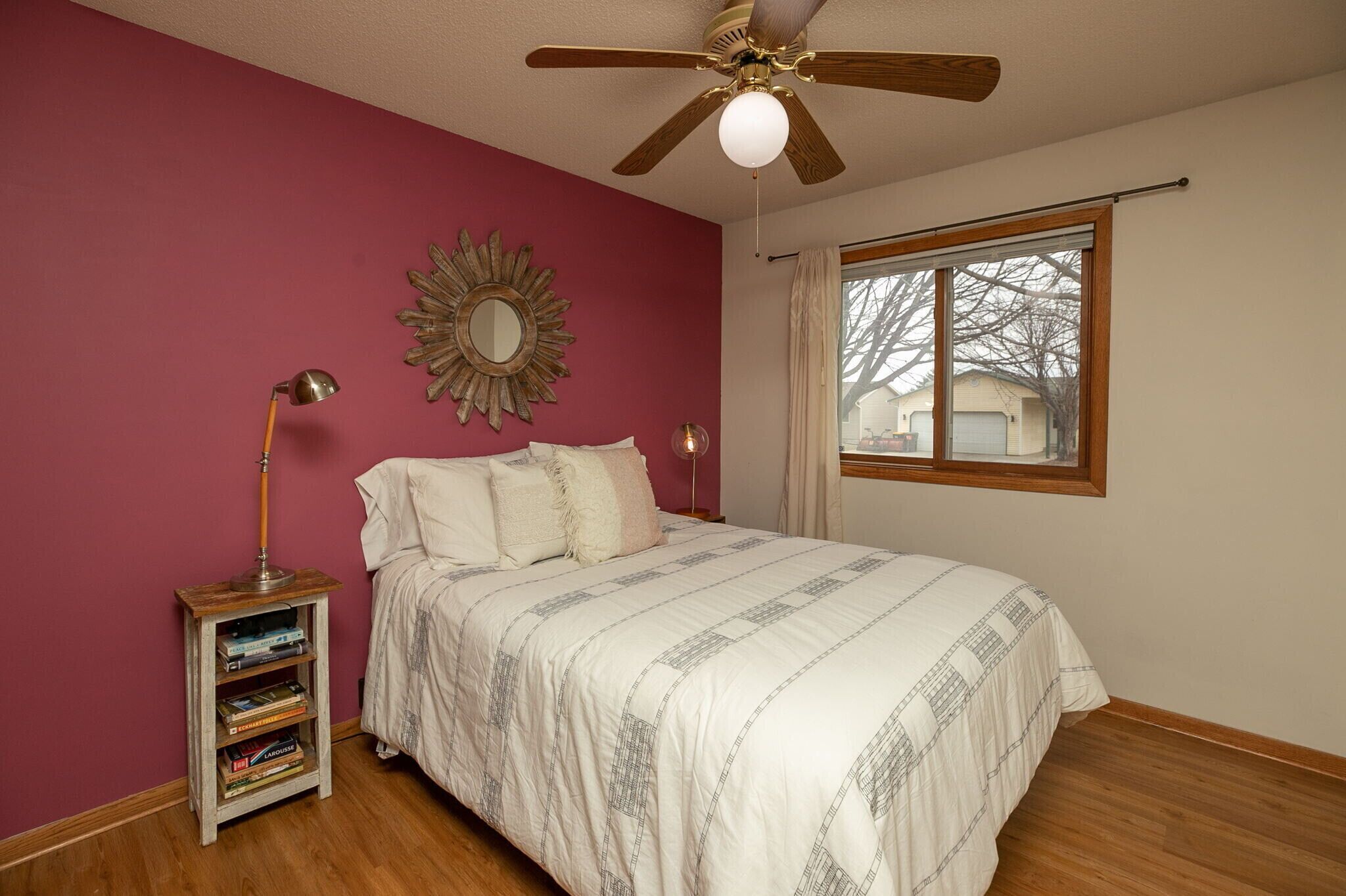 3 Schlafzimmer, Schreibtisch, Bügeleisen/Bügelbrett, kostenloses WLAN