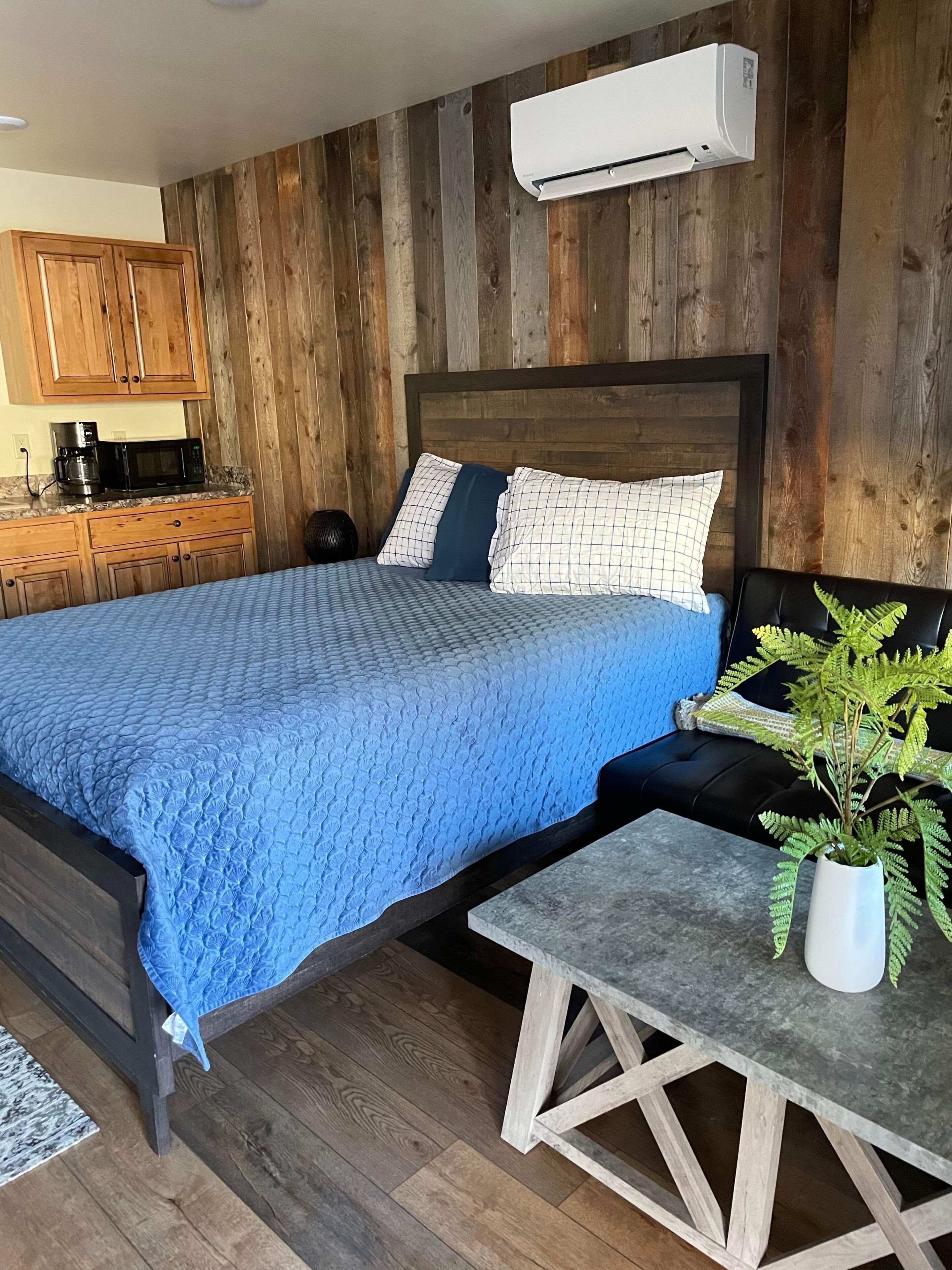 Rhodopa Lodge at Yellowstone