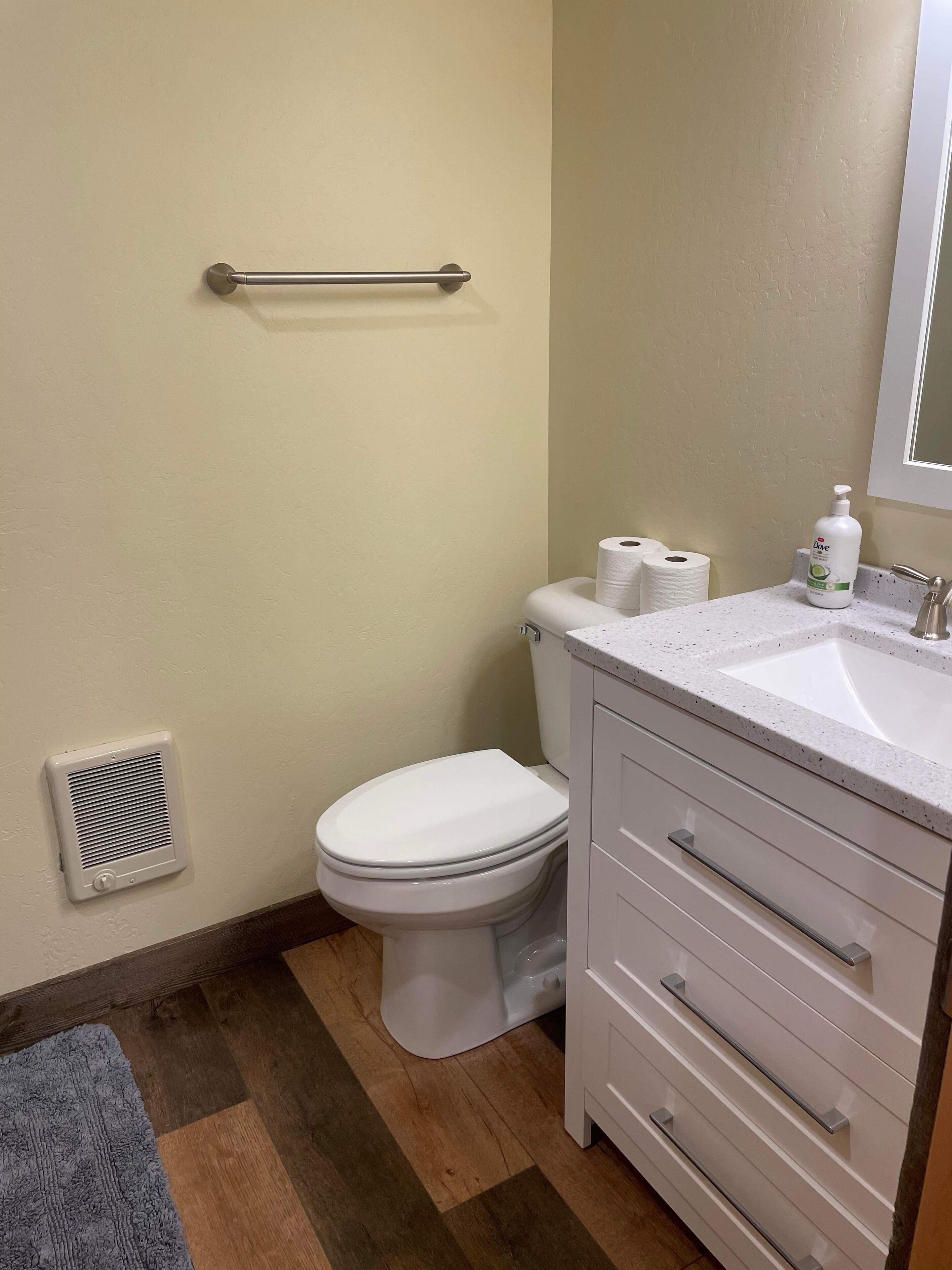 Rhodopa Lodge at Yellowstone