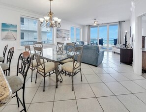 Unclassified image, 5 of 33, button - Hidden Treasure -3BR Sleeps 8 (Navarre Beach)