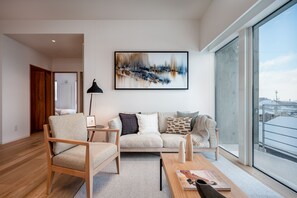 Comfort-huoneisto, 2 makuuhuonetta | Oleskelualue | Taulutelevisio