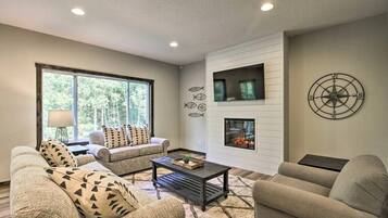 Televisor i llar de foc