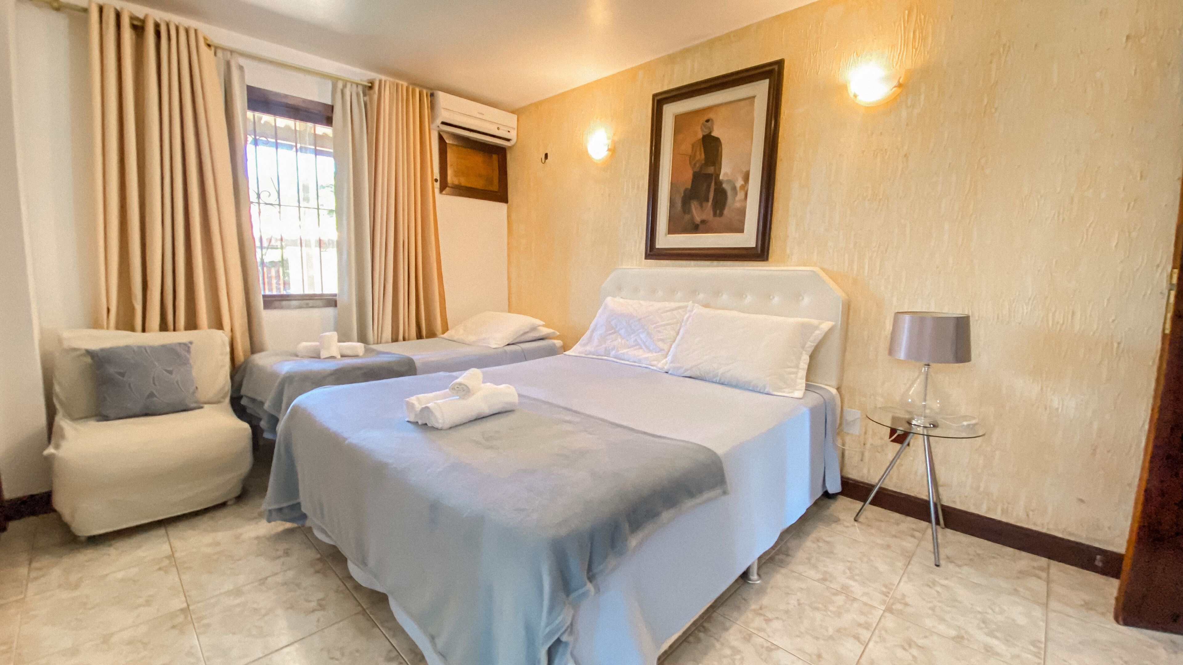 Wifi gratis y ropa de cama 