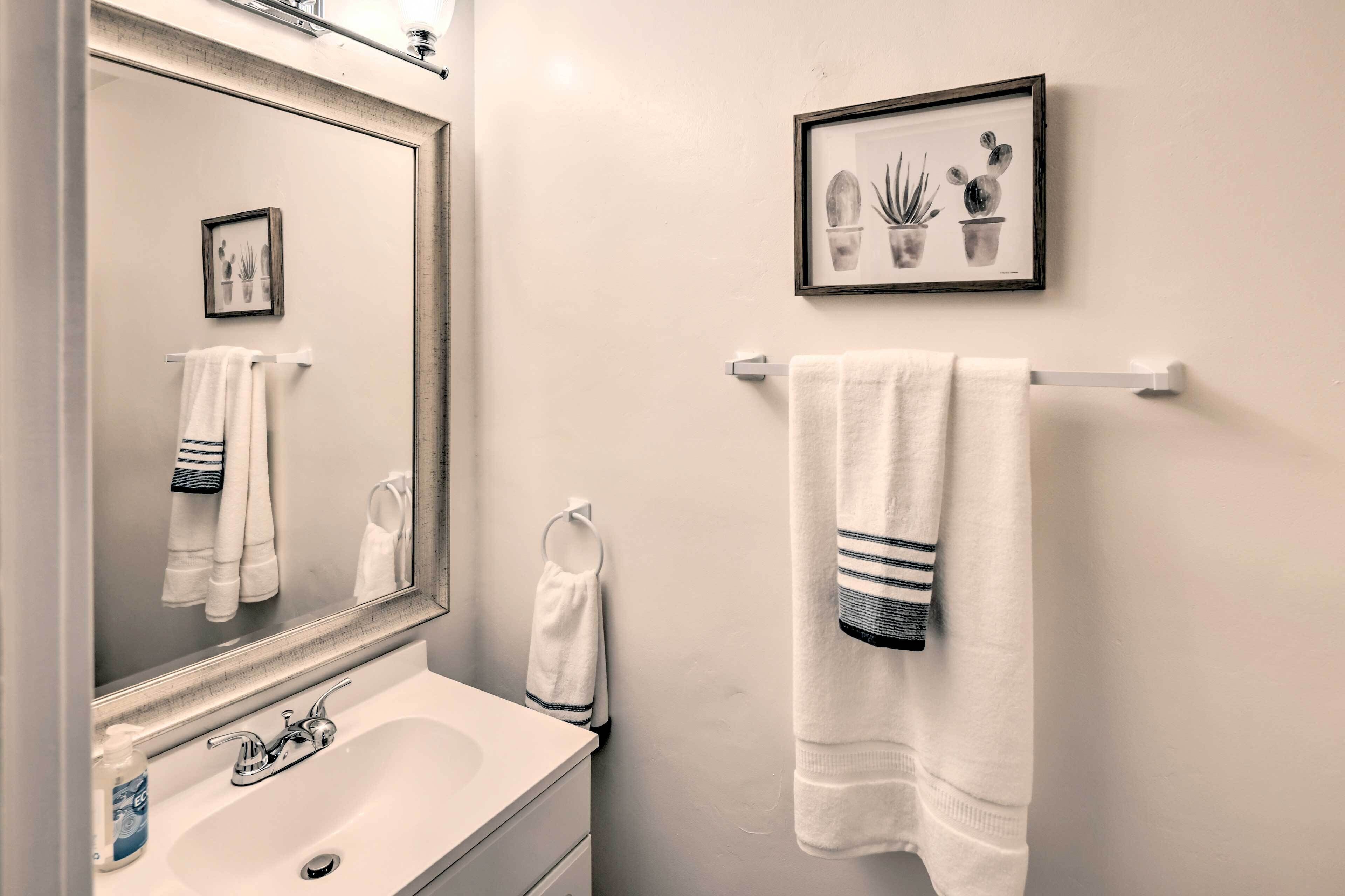 Lake Havasu Pad w/ Optional Heated Pool!