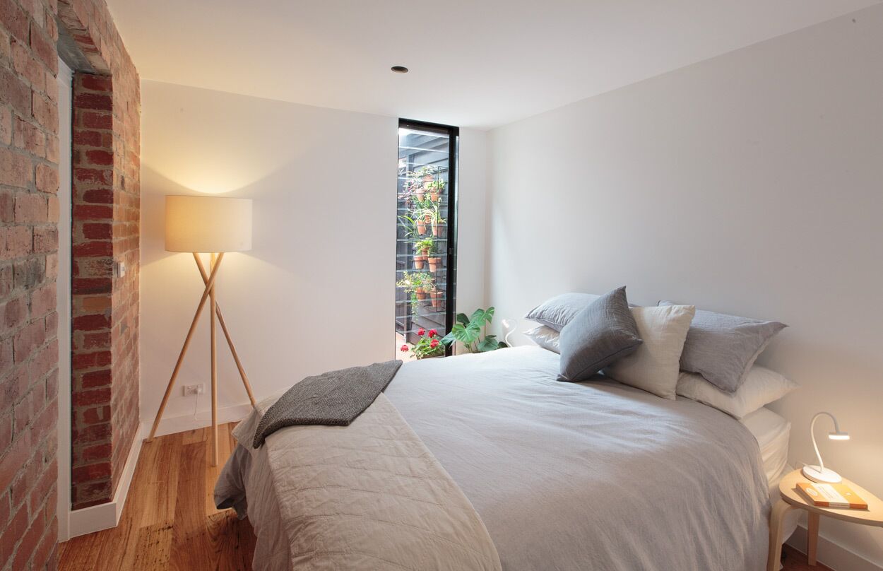 Light-Filled Photography Studio in Garden Setting