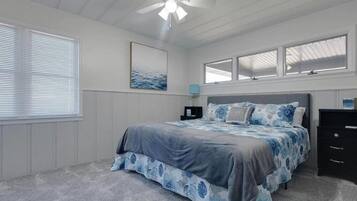 4 chambres, fer et planche à repasser, lit parapluie, Wi-Fi gratuit