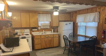 The Firehouse Cabin with Garage, Near Lake and ORV Trails