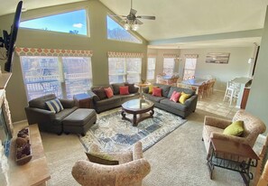 スマートテレビ、暖炉